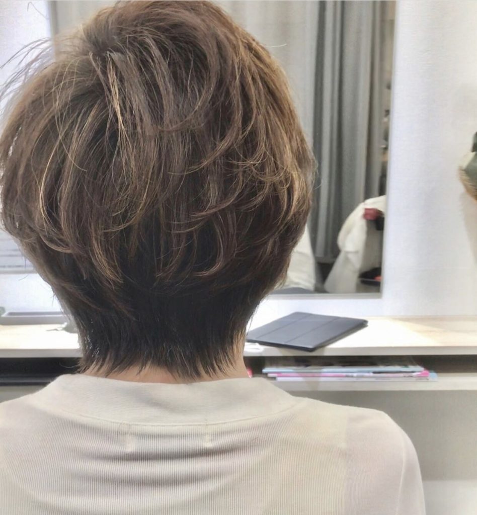 ３０代４０代向け 白髪が気になるならハイライトがオススメな理由 阿佐ヶ谷でショートヘアに特化した美容師 石井さんのショートヘアページ