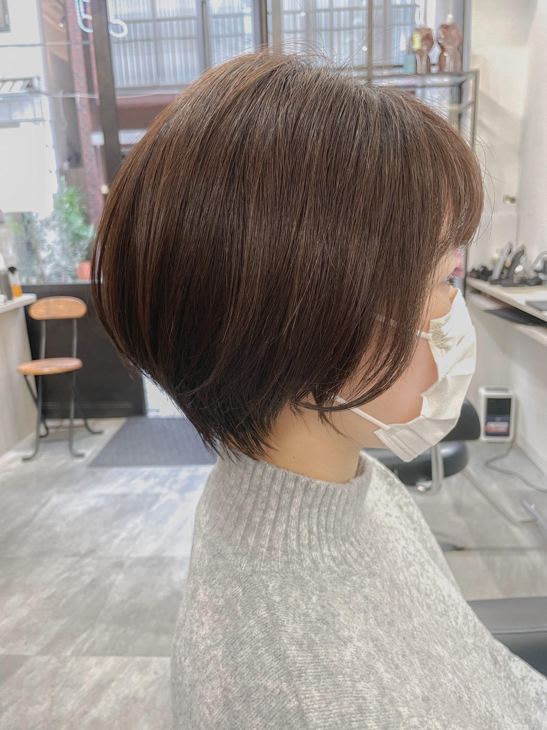 ショートヘアの部分パーマは前髪だけとは限らない 阿佐ヶ谷でショートヘアに特化した美容師 石井さんのショートヘアページ