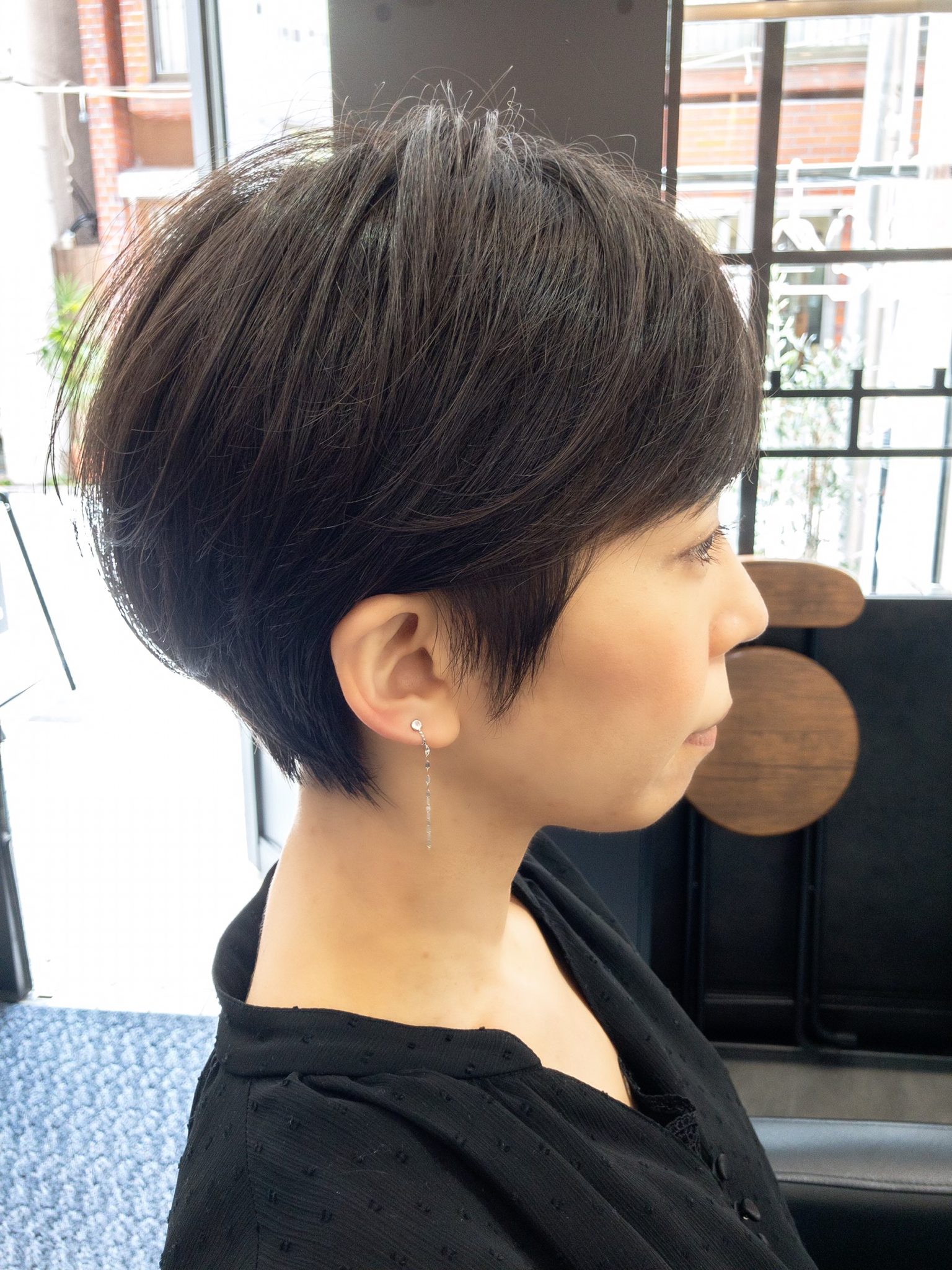 サイドの毛が膨らむショートヘアに2WAYなお勧めショートスタイル 阿佐ヶ谷でショートヘアに特化した美容師 石井さんのショートヘアページ