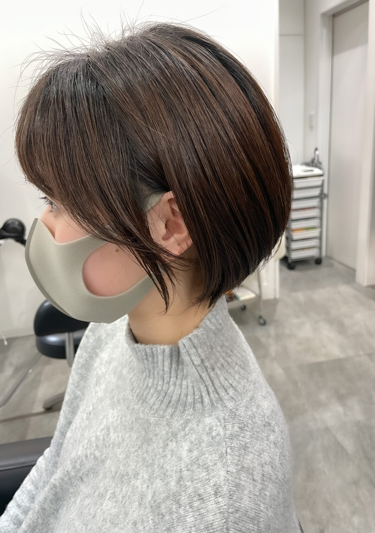 ショートとボブの間が今っぽいシルエット 阿佐ヶ谷でショートヘアに特化した美容師 石井さんのショートヘアページ